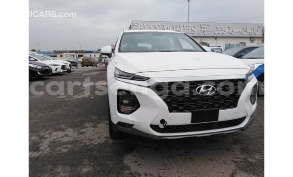 Acheter Import Voiture Hyundai Santa Fe Blanc à Import - Dubai, Hhohho Acheter Import Voiture Hyundai Santa Fe Blanc à Import - Dubai, Hhohho