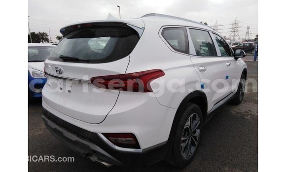Acheter Import Voiture Hyundai Santa Fe Blanc à Import - Dubai, Hhohho Acheter Import Voiture Hyundai Santa Fe Blanc à Import - Dubai, Hhohho