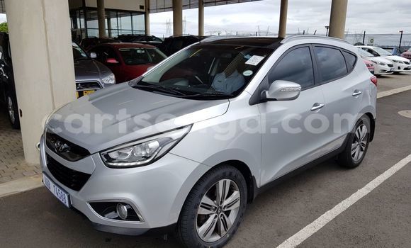 Buy Used Hyundai ix35 Silver Car in Mbabane in Manzini Buy Used Hyundai ix35 Silver Car in Mbabane in Manzini