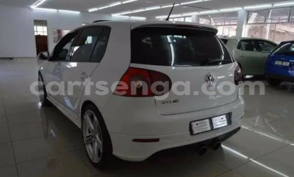 Buy Used Volkswagen Golf GTI White Car in Bhunya in Manzini Buy Used Volkswagen Golf GTI White Car in Bhunya in Manzini