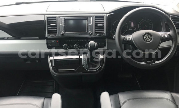 Buy Used Volkswagen Caravelle Silver Car in Manzini in Manzini Buy Used Volkswagen Caravelle Silver Car in Manzini in Manzini