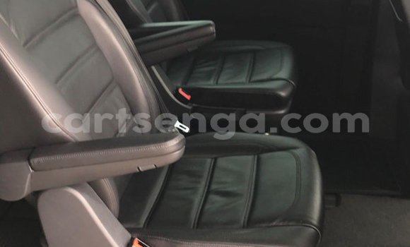 Buy Used Volkswagen Caravelle Silver Car in Manzini in Manzini Buy Used Volkswagen Caravelle Silver Car in Manzini in Manzini