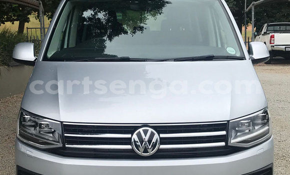 Buy Used Volkswagen Caravelle Silver Car in Manzini in Manzini Buy Used Volkswagen Caravelle Silver Car in Manzini in Manzini