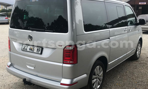 Buy Used Volkswagen Caravelle Silver Car in Manzini in Manzini Buy Used Volkswagen Caravelle Silver Car in Manzini in Manzini