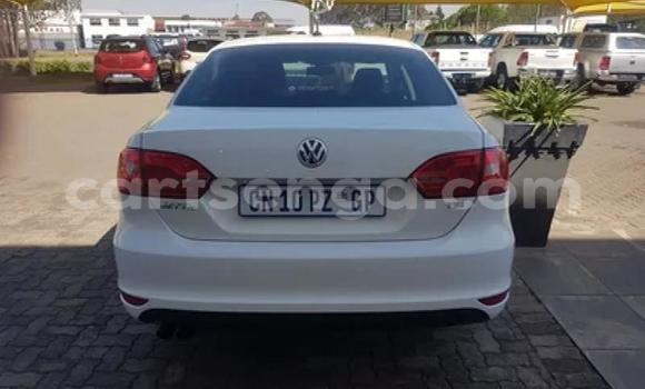 Buy Used Volkswagen Jetta Silver Car in Manzini in Manzini Buy Used Volkswagen Jetta Silver Car in Manzini in Manzini