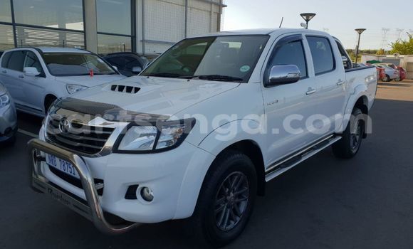 Buy Used Toyota Hilux White Car in Mbabane in Manzini Buy Used Toyota Hilux White Car in Mbabane in Manzini