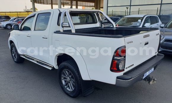 Buy Used Toyota Hilux White Car in Mbabane in Manzini Buy Used Toyota Hilux White Car in Mbabane in Manzini