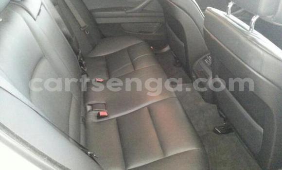 Acheter Occasion Voiture BMW 5–Series Gris à Manzini, Manzini Acheter Occasion Voiture BMW 5–Series Gris à Manzini, Manzini