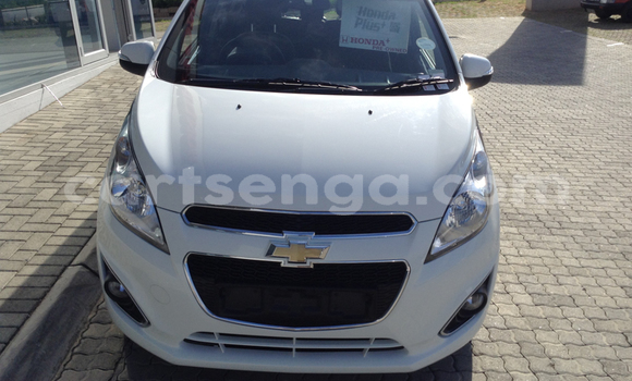 Buy Used Chevrolet Spark White Car in Ezulwini in Hhohho Buy Used Chevrolet Spark White Car in Ezulwini in Hhohho
