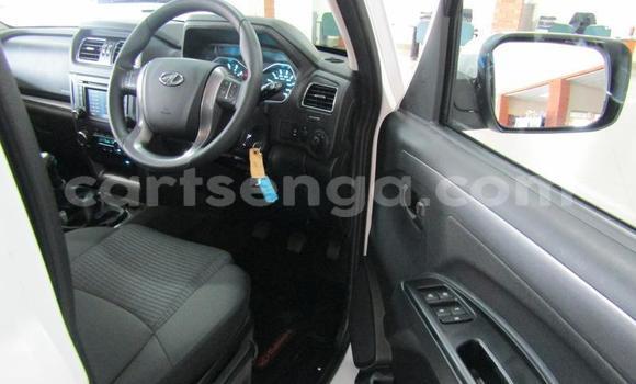 Buy Used Mahindra NC 640 DP White Car in Mbabane in Manzini Buy Used Mahindra NC 640 DP White Car in Mbabane in Manzini