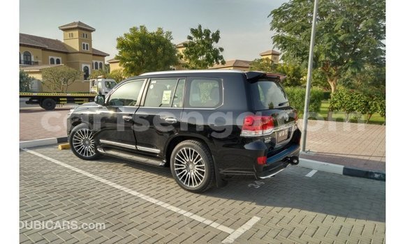 Buy Import Toyota Land Cruiser Black Car in Import - Dubai in Hhohho Buy Import Toyota Land Cruiser Black Car in Import - Dubai in Hhohho