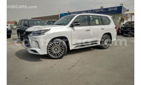 Buy Import Lexus LX White Car in Import - Dubai in Hhohho Buy Import Lexus LX White Car in Import - Dubai in Hhohho