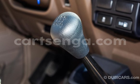 Buy Import Toyota Land Cruiser Beige Car in Import - Dubai in Hhohho Buy Import Toyota Land Cruiser Beige Car in Import - Dubai in Hhohho
