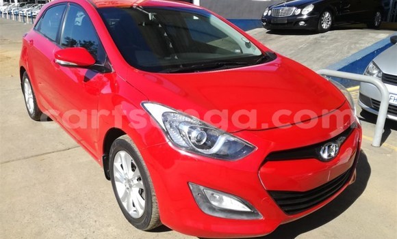 Acheter Occasion Voiture Hyundai i30 Rouge à Big Bend, Lubombo District Acheter Occasion Voiture Hyundai i30 Rouge à Big Bend, Lubombo District