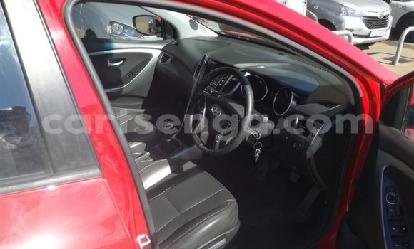 Acheter Occasion Voiture Hyundai i30 Rouge à Big Bend, Lubombo District Acheter Occasion Voiture Hyundai i30 Rouge à Big Bend, Lubombo District