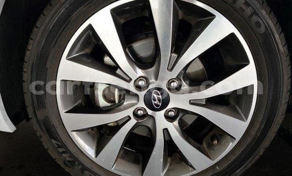 Buy Used Hyundai Accent White Car in Manzini in Manzini Buy Used Hyundai Accent White Car in Manzini in Manzini