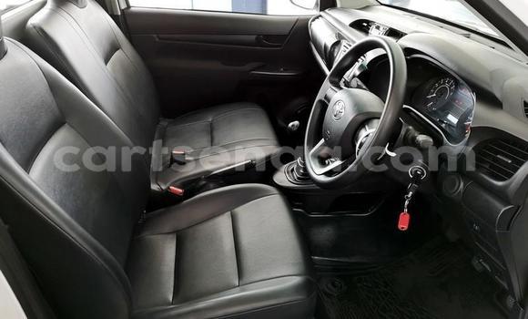 Buy Used Toyota Hilux White Car in Manzini in Manzini Buy Used Toyota Hilux White Car in Manzini in Manzini