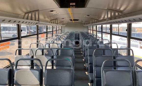 Buy Used Volkswagen Multivan White Car in Mbabane in Manzini Buy Used Volkswagen Multivan White Car in Mbabane in Manzini