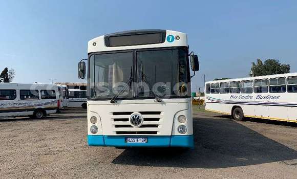 Buy Used Volkswagen Multivan White Car in Mbabane in Manzini Buy Used Volkswagen Multivan White Car in Mbabane in Manzini