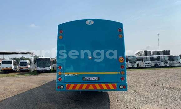 Buy Used Volkswagen Multivan White Car in Mbabane in Manzini Buy Used Volkswagen Multivan White Car in Mbabane in Manzini