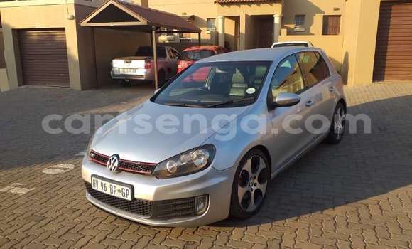 Buy Used Volkswagen Golf Silver Car in Bhunya in Manzini Buy Used Volkswagen Golf Silver Car in Bhunya in Manzini