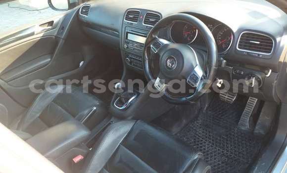 Buy Used Volkswagen Golf Silver Car in Bhunya in Manzini Buy Used Volkswagen Golf Silver Car in Bhunya in Manzini