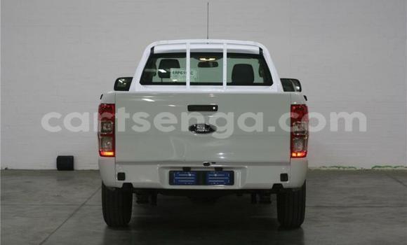Buy Used Ford Ranger White Car in Ezulwini in Hhohho Buy Used Ford Ranger White Car in Ezulwini in Hhohho