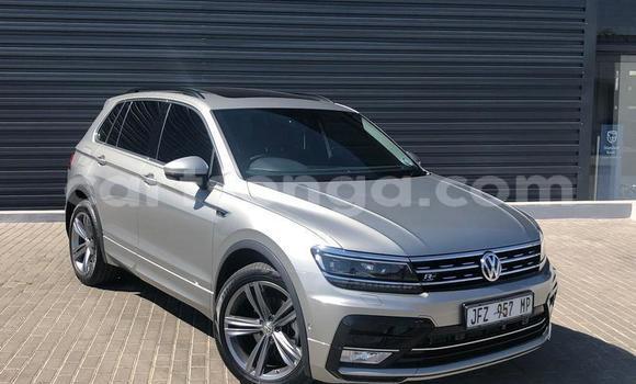 Acheter Occasion Voiture Volkswagen Tiguan Gris à Mbabane, Manzini Acheter Occasion Voiture Volkswagen Tiguan Gris à Mbabane, Manzini
