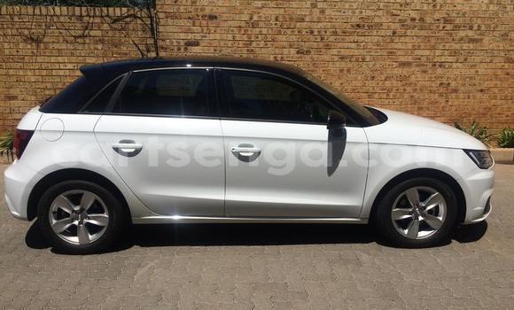 Acheter Occasion Voiture Audi A1 Blanc à Mbabane, Manzini Acheter Occasion Voiture Audi A1 Blanc à Mbabane, Manzini