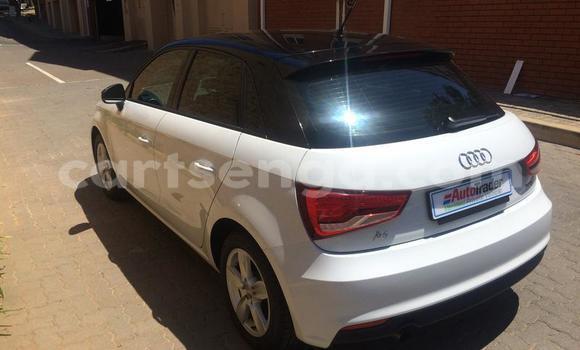 Acheter Occasion Voiture Audi A1 Blanc à Mbabane, Manzini Acheter Occasion Voiture Audi A1 Blanc à Mbabane, Manzini