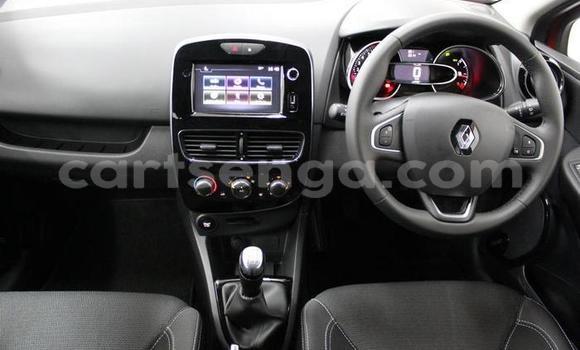 Nunua Ilio tumika Reliant Scimitar Sabre Red Gari ndani ya Manzini nchini Manzini Nunua Ilio tumika Reliant Scimitar Sabre Red Gari ndani ya Manzini nchini Manzini