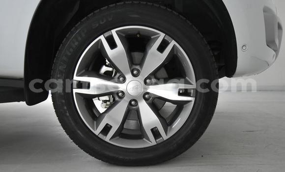 Acheter Occasion Voiture Ford Everest Blanc à Mondi, Hhohho Acheter Occasion Voiture Ford Everest Blanc à Mondi, Hhohho