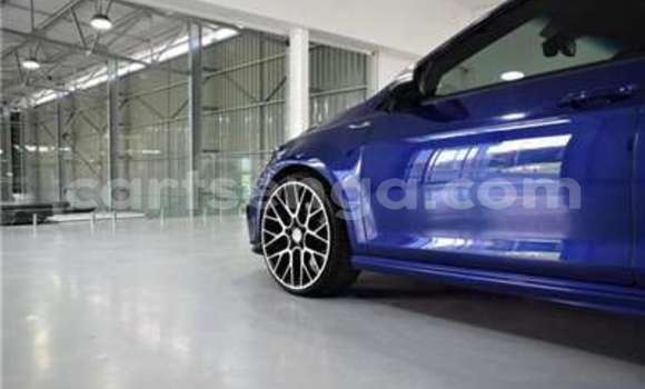 Buy Used Volkswagen Golf R Blue Car in Big Bend in Lubombo District Buy Used Volkswagen Golf R Blue Car in Big Bend in Lubombo District
