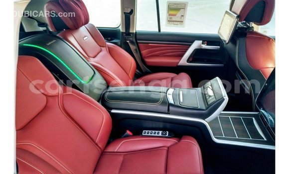 Buy Import Toyota Land Cruiser Black Car in Import - Dubai in Hhohho Buy Import Toyota Land Cruiser Black Car in Import - Dubai in Hhohho