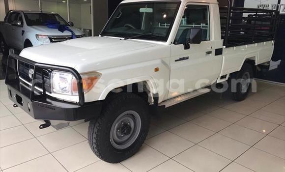 Buy Used Toyota Land Cruiser Other Car in Big Bend in Lubombo District Buy Used Toyota Land Cruiser Other Car in Big Bend in Lubombo District