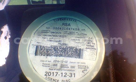 Acheter Occasion Utilitaire Hyundai H200 Blanc à Import - Dubai, Hhohho Acheter Occasion Utilitaire Hyundai H200 Blanc à Import - Dubai, Hhohho