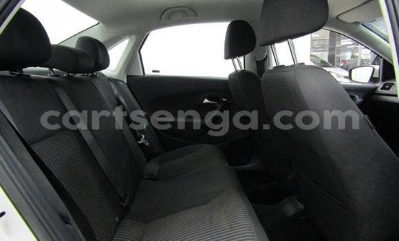 Acheter Occasion Voiture Volkswagen Polo Blanc à Big Bend, Lubombo District Acheter Occasion Voiture Volkswagen Polo Blanc à Big Bend, Lubombo District