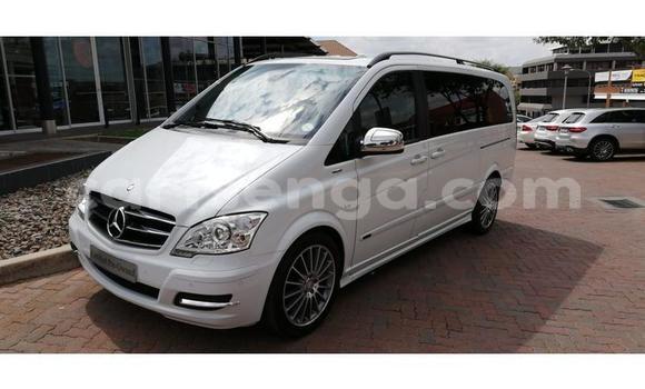 Buy Used Mercedes Viano White Car in Manzini in Manzini