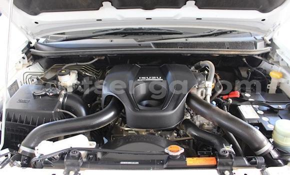 Buy Used Isuzu MU-X Silver Car in Malkerns in Manzini Buy Used Isuzu MU-X Silver Car in Malkerns in Manzini