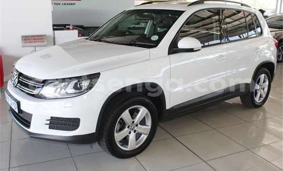 Acheter Occasion Voiture Volkswagen Tiguan Blanc à Manzini, Manzini Acheter Occasion Voiture Volkswagen Tiguan Blanc à Manzini, Manzini