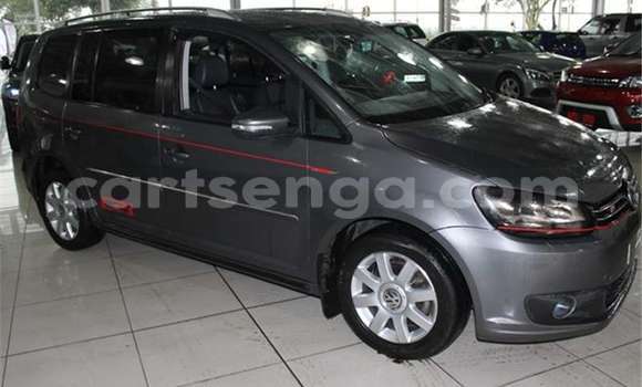 Acheter Occasion Voiture Volkswagen Touran Noir à Mbabane, Manzini Acheter Occasion Voiture Volkswagen Touran Noir à Mbabane, Manzini