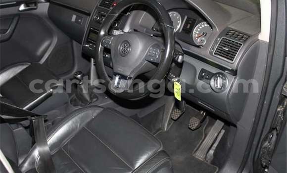 Acheter Occasion Voiture Volkswagen Touran Noir à Mbabane, Manzini Acheter Occasion Voiture Volkswagen Touran Noir à Mbabane, Manzini