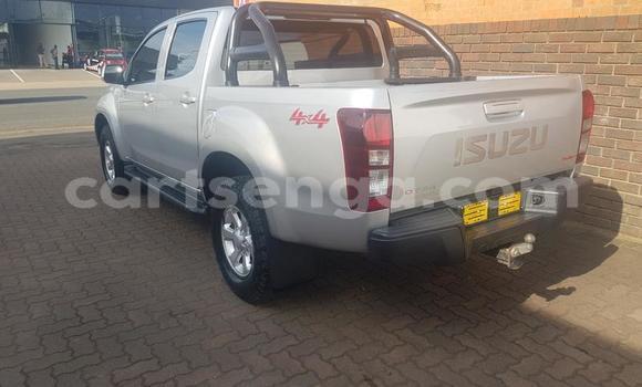 Buy Used Isuzu KB Silver Car in Mbabane in Manzini Buy Used Isuzu KB Silver Car in Mbabane in Manzini
