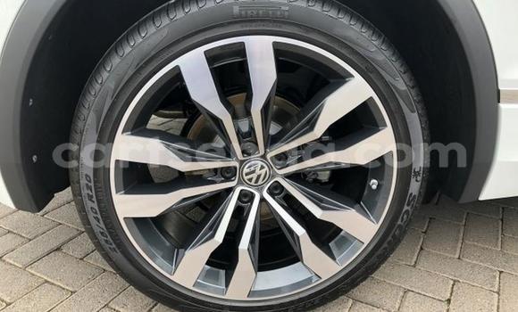 Buy Used Volkswagen Tiguan White Car in Ezulwini in Hhohho Buy Used Volkswagen Tiguan White Car in Ezulwini in Hhohho