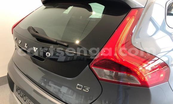 Buy Used Volvo V40 Other Car in Manzini in Manzini Buy Used Volvo V40 Other Car in Manzini in Manzini