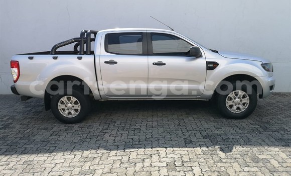 Nunua Ilio tumika Ford Ranger Silver Gari ndani ya Import - Dubai nchini Hhohho Nunua Ilio tumika Ford Ranger Silver Gari ndani ya Import - Dubai nchini Hhohho