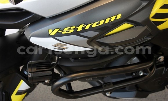 Nunua Ilio tumika Suzuki GSR Silver Bike ndani ya Import - Dubai nchini Hhohho Nunua Ilio tumika Suzuki GSR Silver Bike ndani ya Import - Dubai nchini Hhohho