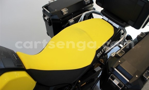 Nunua Ilio tumika Suzuki GSR Silver Bike ndani ya Import - Dubai nchini Hhohho Nunua Ilio tumika Suzuki GSR Silver Bike ndani ya Import - Dubai nchini Hhohho