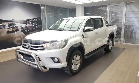 Buy Used Toyota Hilux White Car in Big Bend in Lubombo Buy Used Toyota Hilux White Car in Big Bend in Lubombo