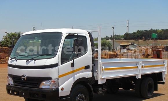 Acheter Occasion Utilitaire Toyota Dyna Blanc à Matsapha, Manzini Acheter Occasion Utilitaire Toyota Dyna Blanc à Matsapha, Manzini